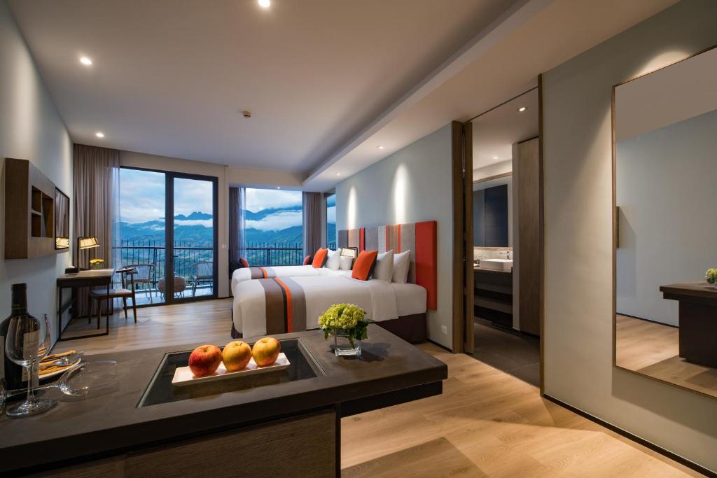 Premium Double or Twin Room with Valley view