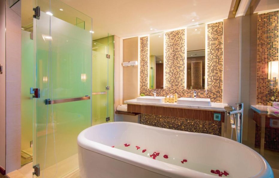 Seashells Phú Quốc Hotel & Spa