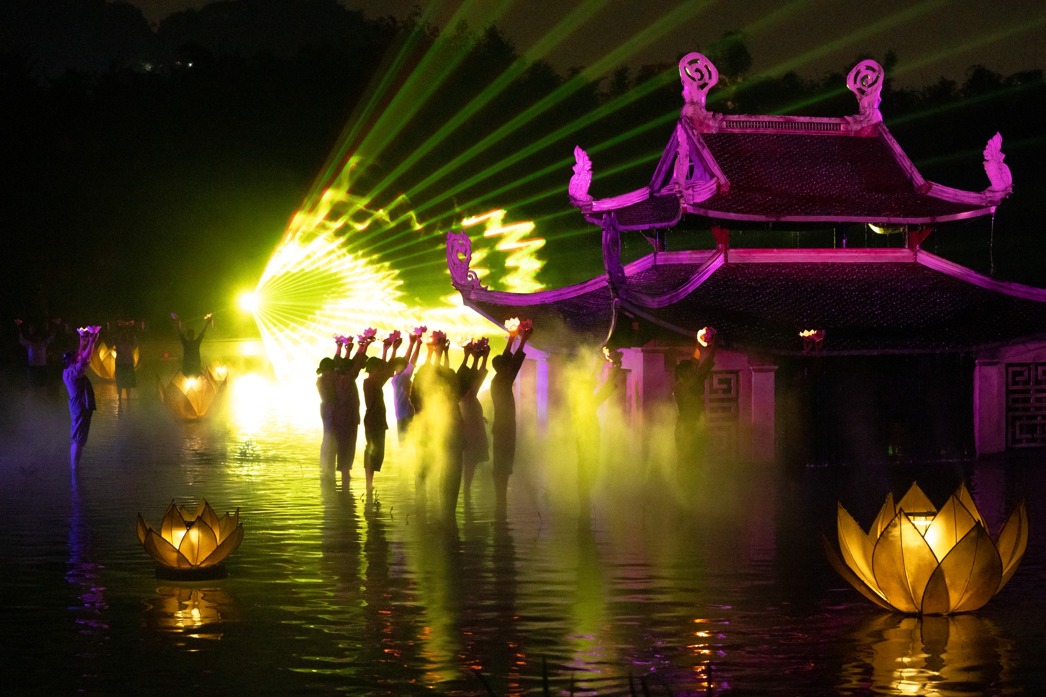 Vé Xem Show Diễn Tinh Hoa Bắc Bộ (Hạng Bạc)