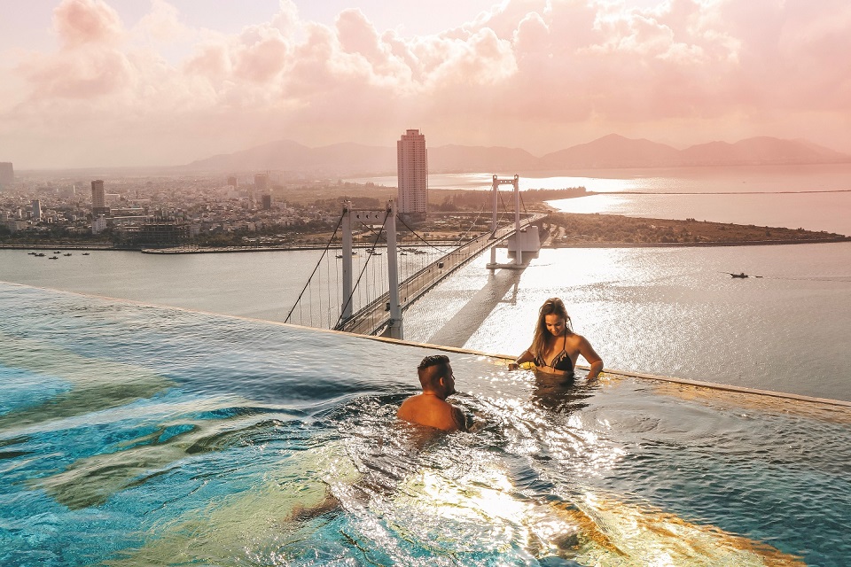 Wyndham Danang Golden Bay Hotel