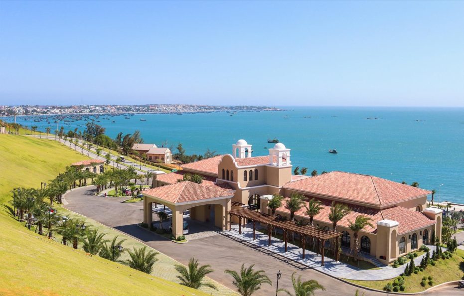 Centara Mirage Resort Mũi Né