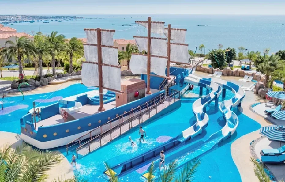Centara Mirage Resort Mũi Né
