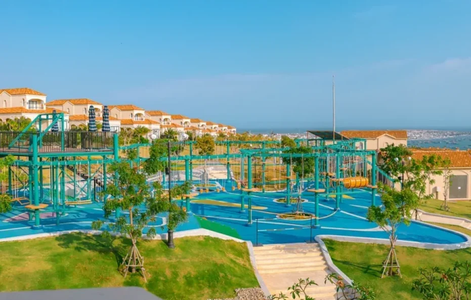 Centara Mirage Resort Mũi Né