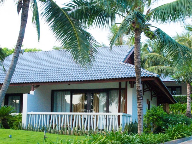 Bungalow Garden View