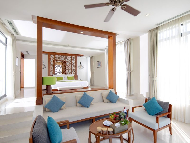 ocean-view-pool-vill