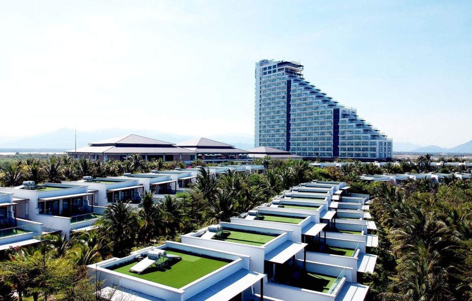 Duyen Ha Resort Cam Ranh Trọn gói ăn 3 bữa + Vui chơi công viên nước