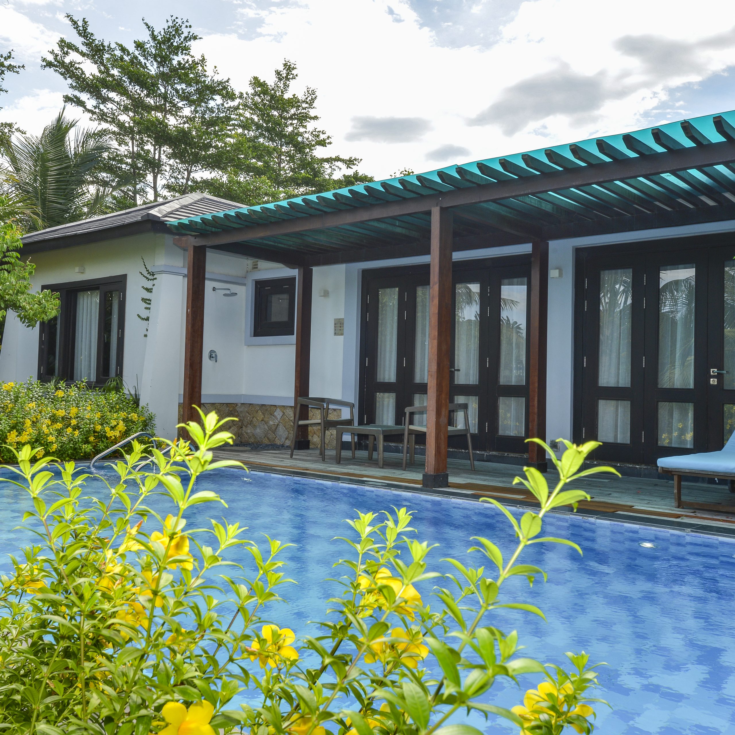 Villa 2-Bedroom Pool