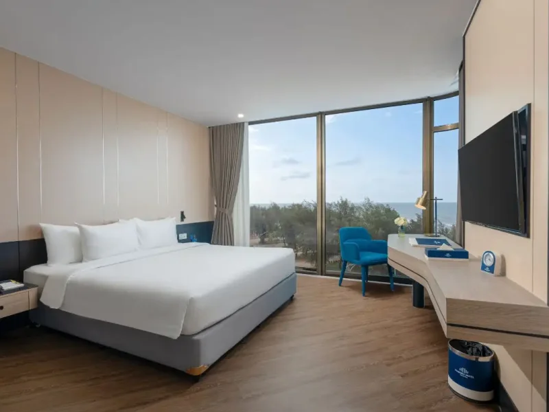 Premier Suite Balcony Ocean View-Poseido QB