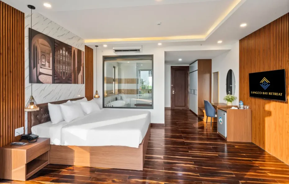 Villa 3 Bedrooms Ocean View/ Private Pool Garden View