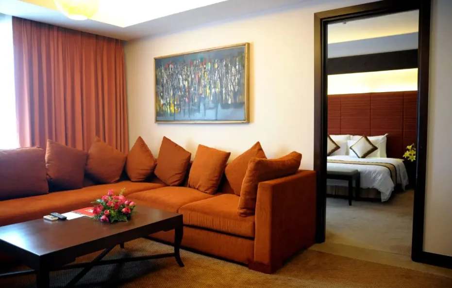 Khách Sạn Mường Thanh Holiday Huế