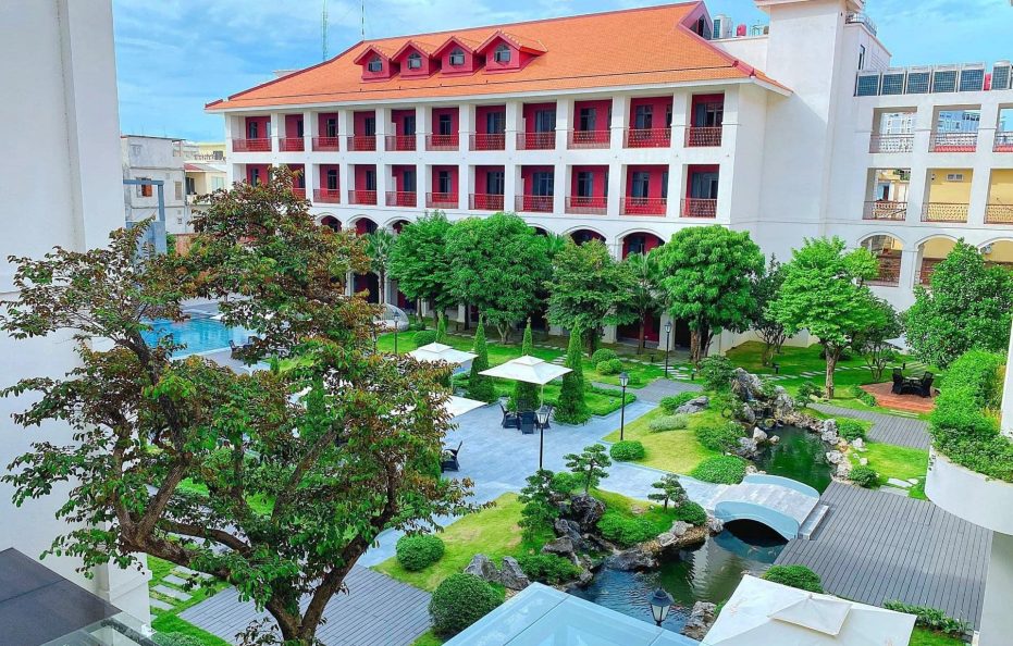 Senna Hue Hotel