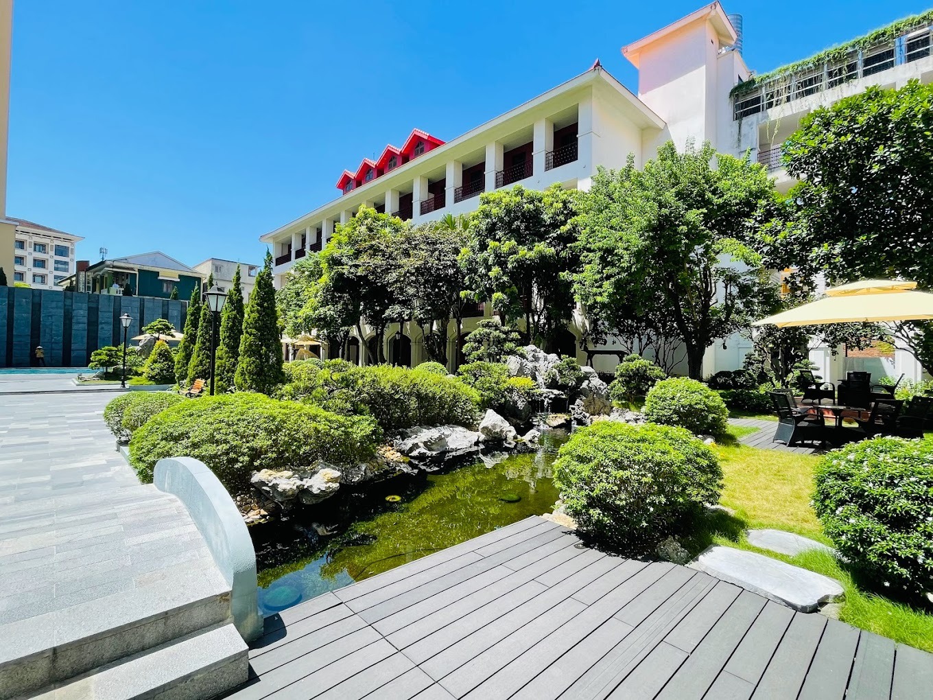 Senna Hue Hotel