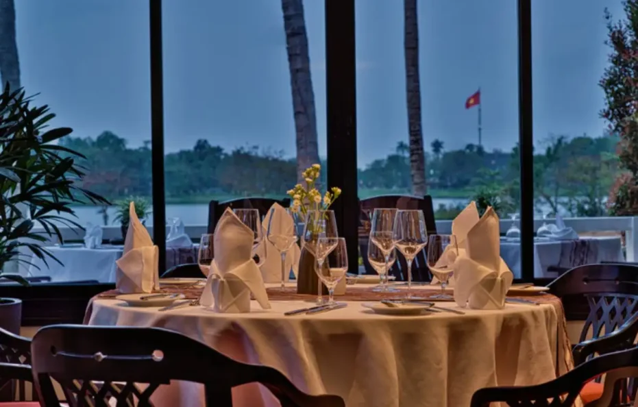 Azerai La Residence Hue