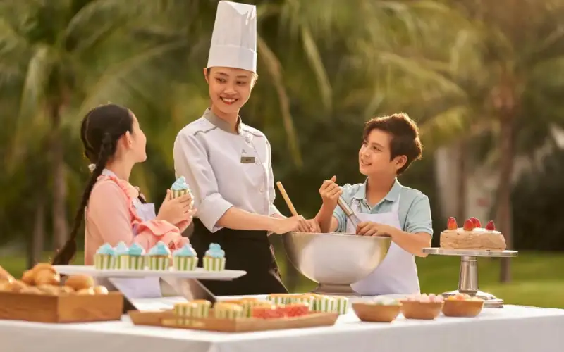 Đội ngũ nhân viên chuyên nghiệp, thân thiện