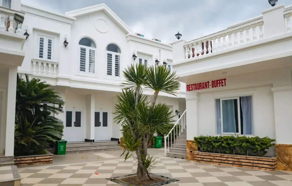 Vĩnh Hy Resort