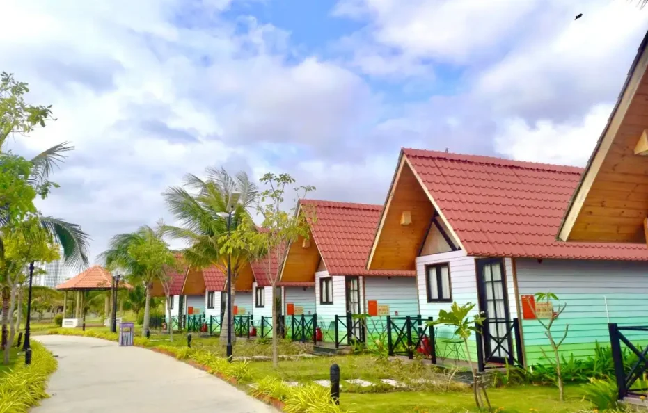 Wooden Bungalow Garden