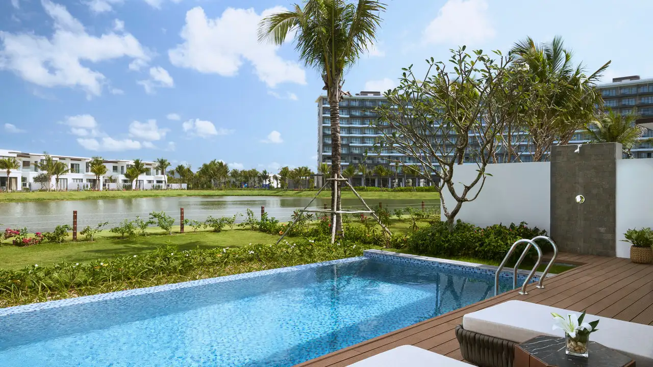 One Bedroom Villa With Private Pool – Lake View