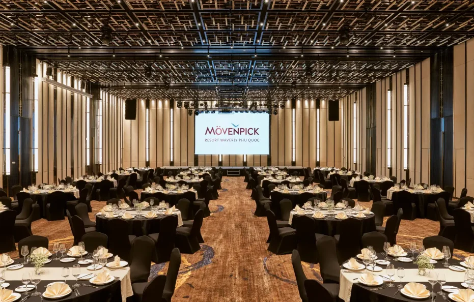 Mövenpick Resort Waverly Phú Quốc