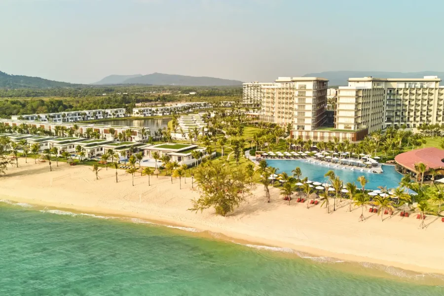 Mövenpick Resort Waverly Phú Quốc