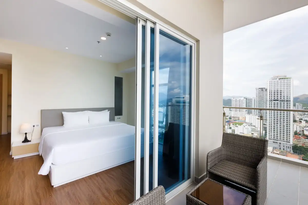 02 Bedroom Deluxe Suite Ocean View