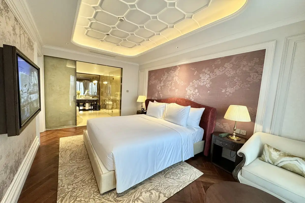 Premier Suite