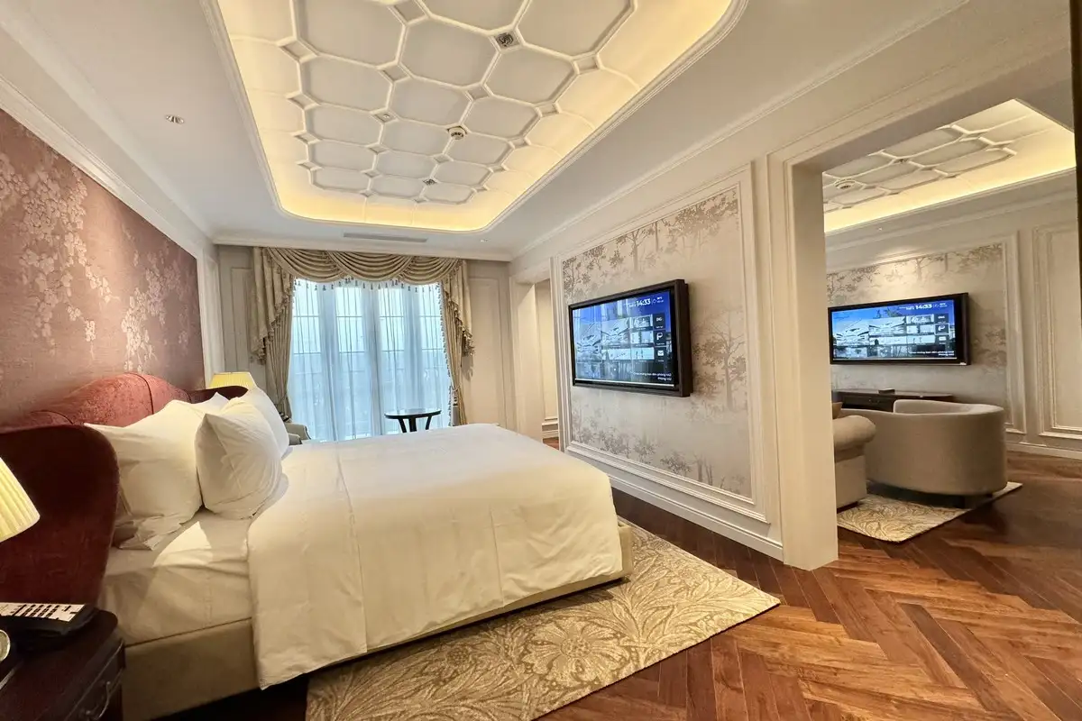 Premier Suite
