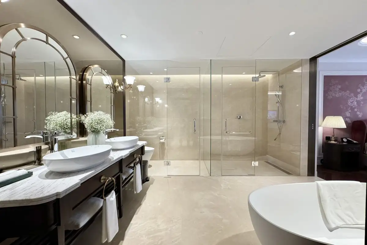 Premier Suite