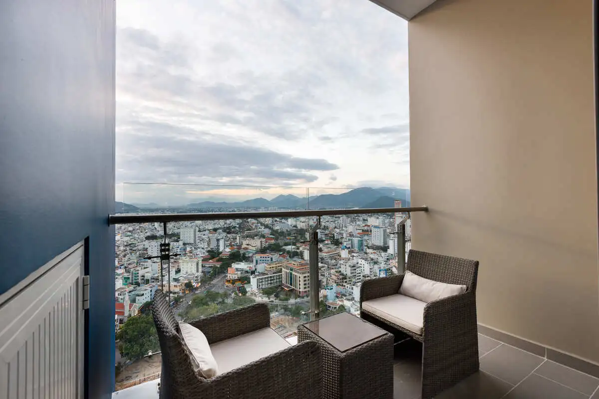 Grand Deluxe Club Room Mountain View