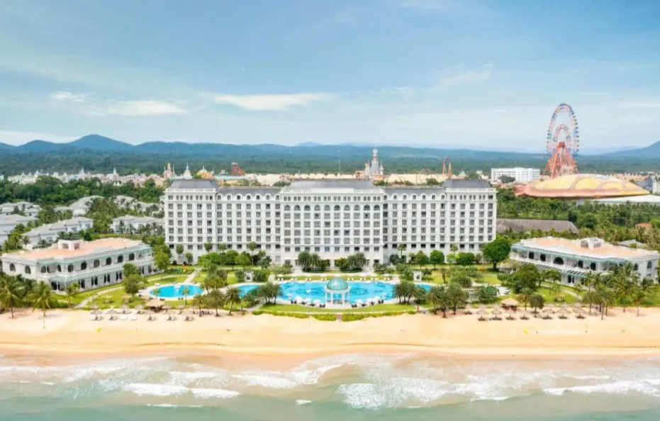 Sheraton Phú Quốc Long Beach Resort