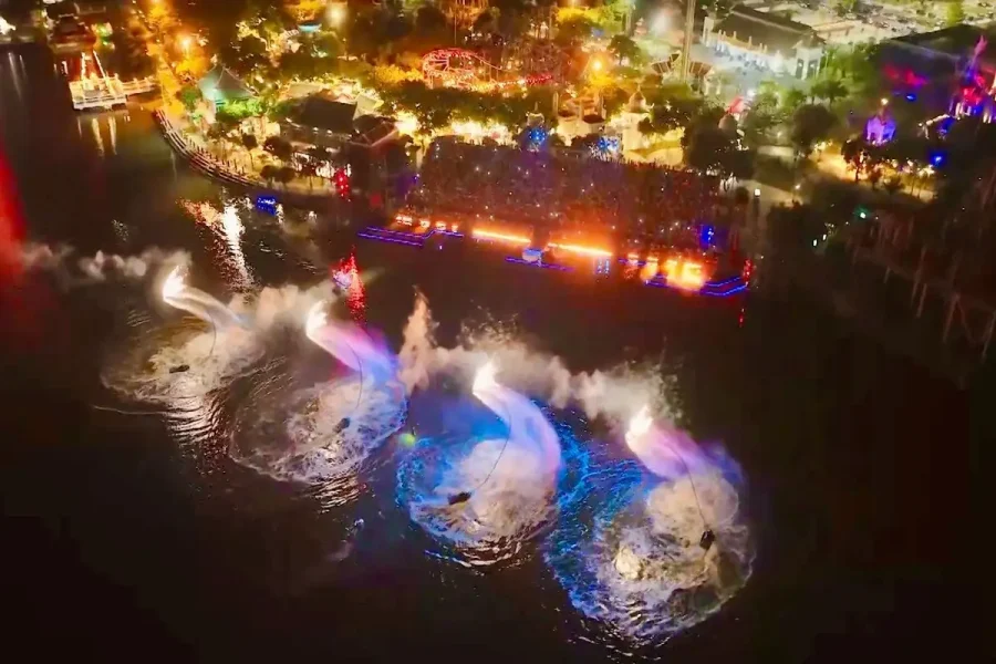 Show Symphony of River