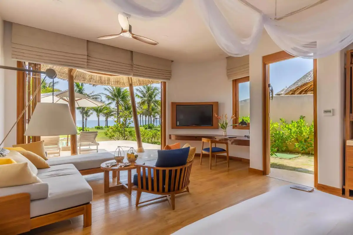 Khu Ana Villa | Beachfront One- Bedroom Pool Villa