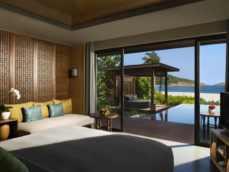 Beachfront Pool Villa