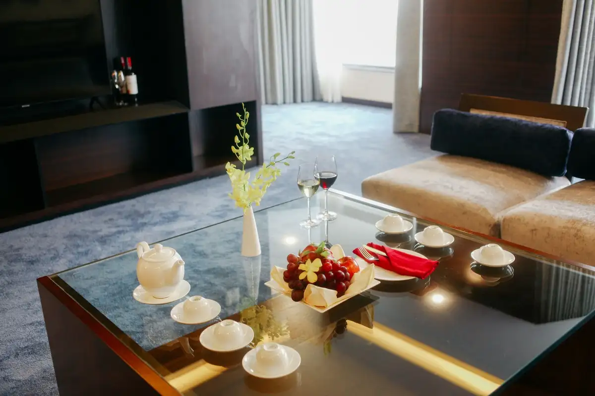 Central Executive Suite