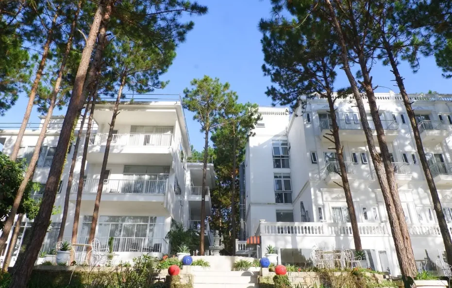 Cereja Hotel & Resort