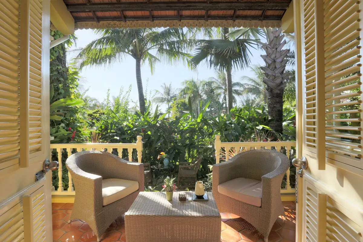 Classic Villa Garden