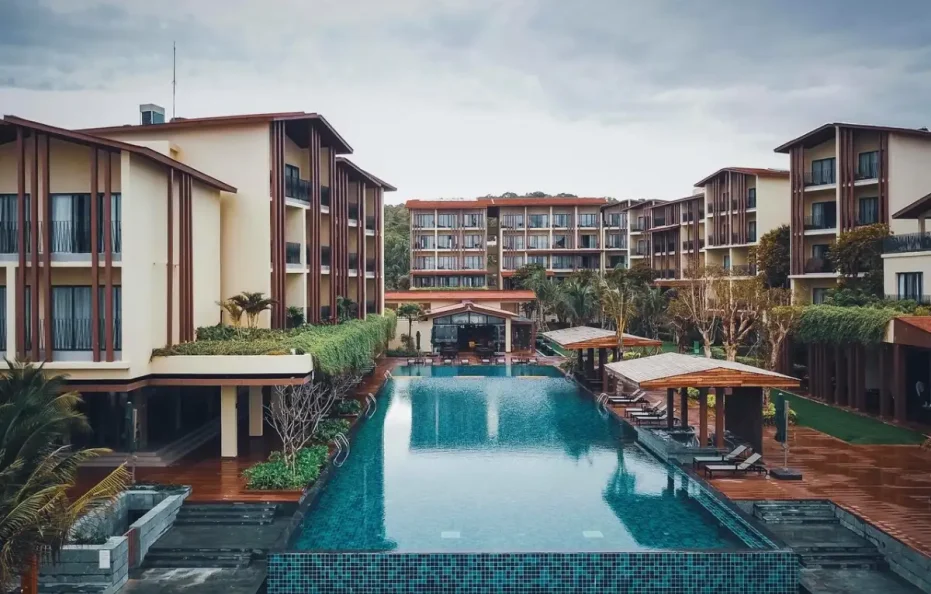 Dusit Princess Moonrise Beach Resort Phú Quốc