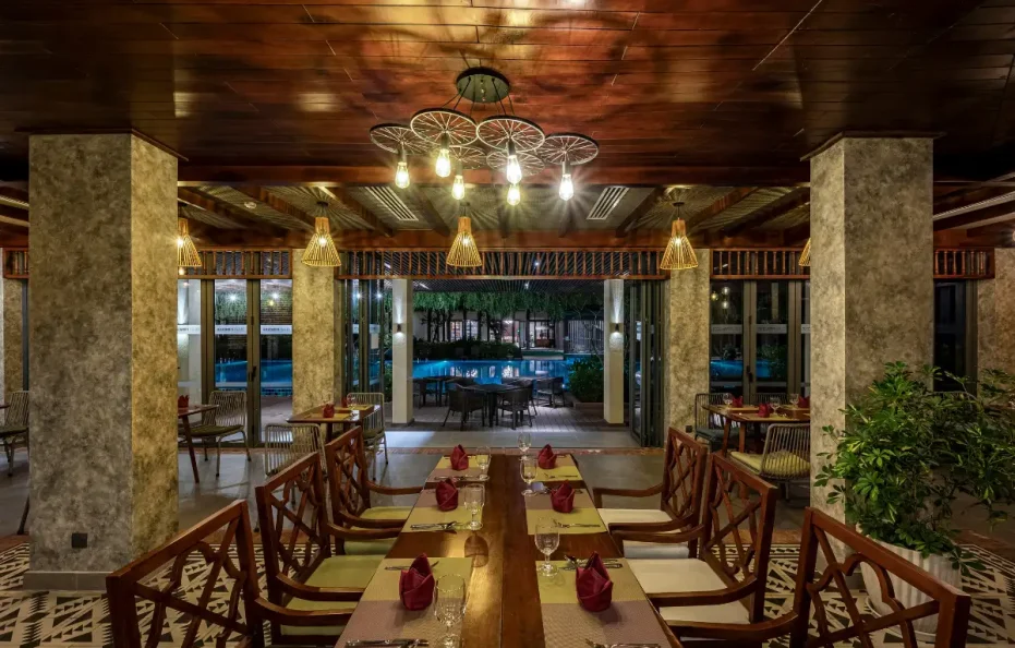 Dusit Princess Moonrise Beach Resort Phú Quốc