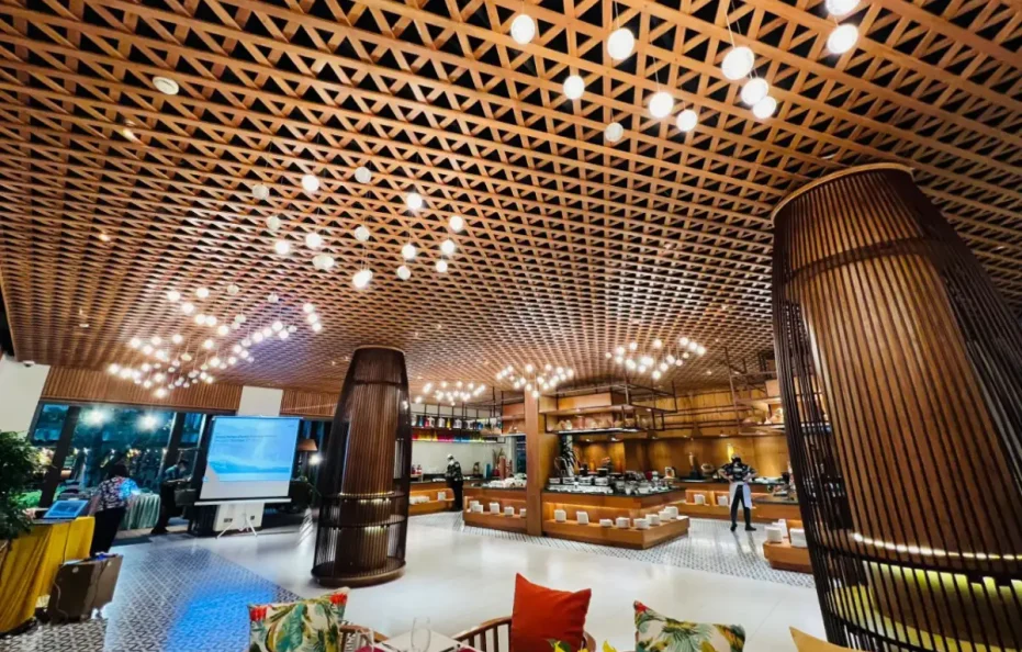 Dusit Princess Moonrise Beach Resort Phú Quốc