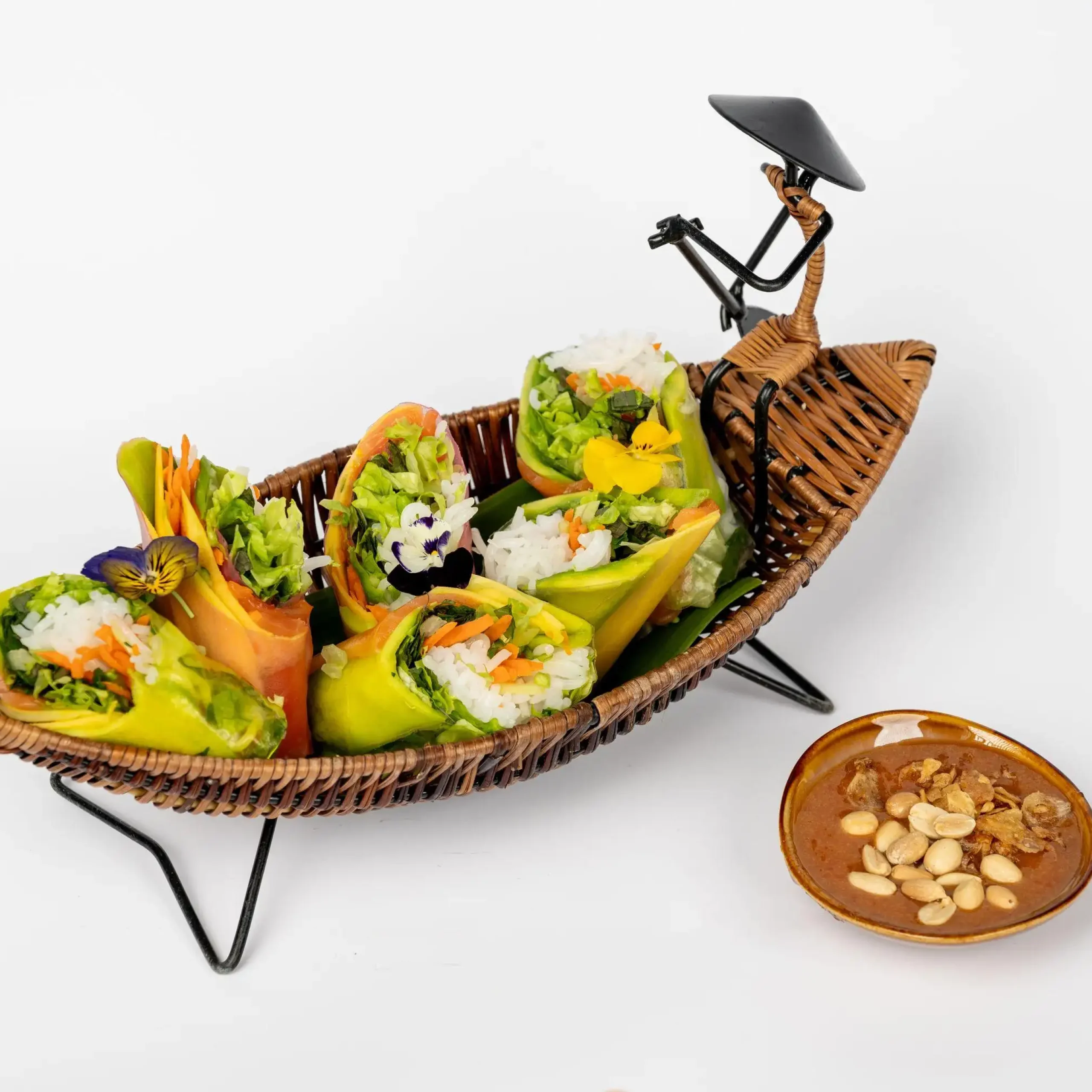 Ẩm thực nổi bật với sự kết hợp giữa truyền thống và hiện đại