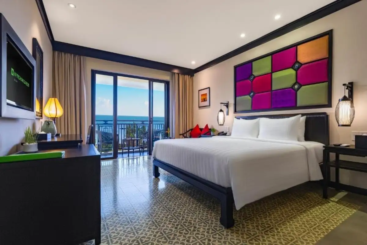 Deluxe Queen Rooftop River View