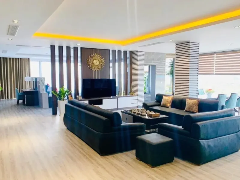 Diamond Suite