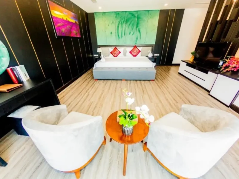 Lotus Suite