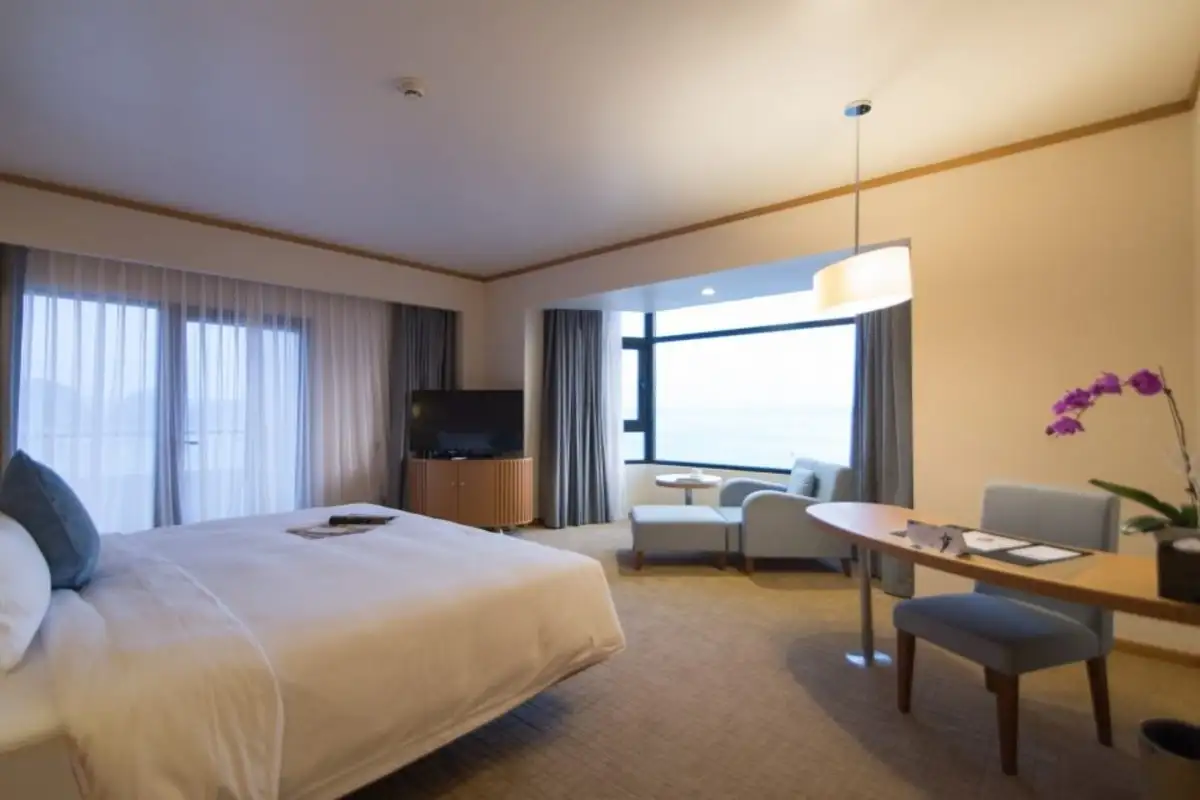Executive Suite Seaview