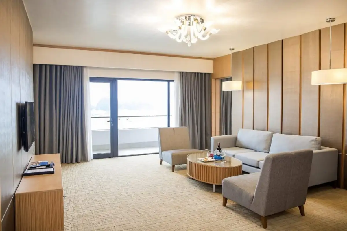 Executive Suite Seaview