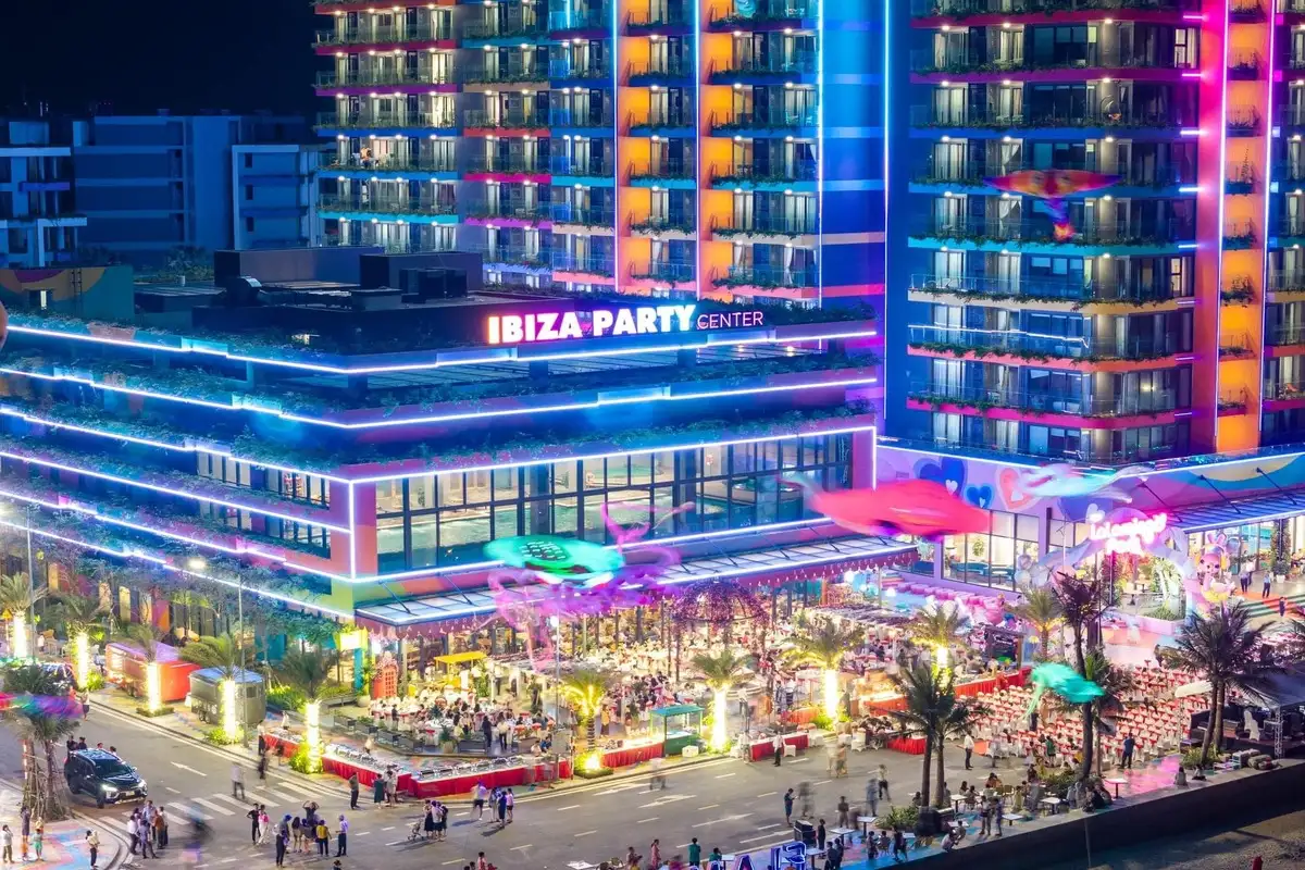 Flamingo Ibiza Hải Tiến