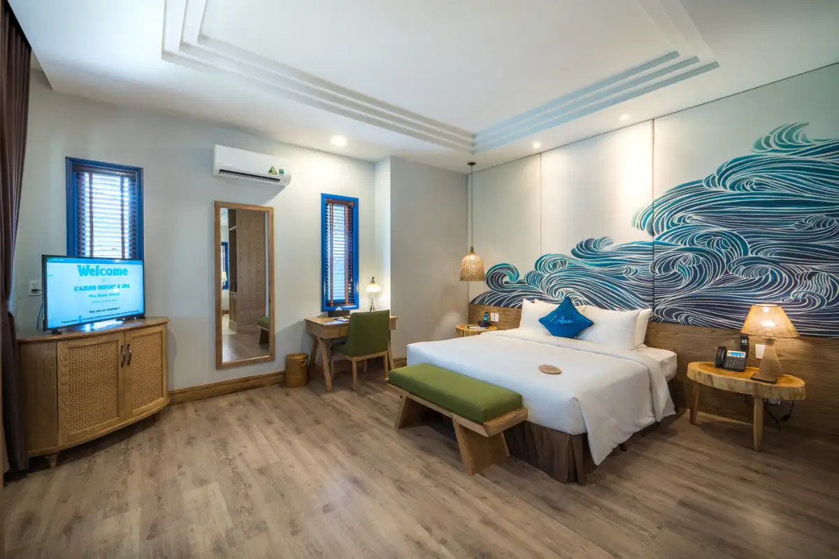Executive Suite Garden View