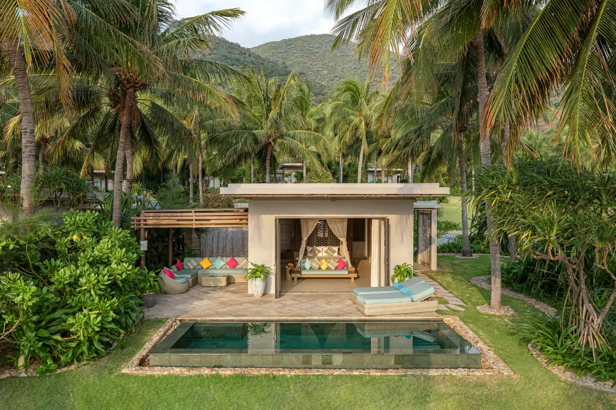 Beachfront Villa