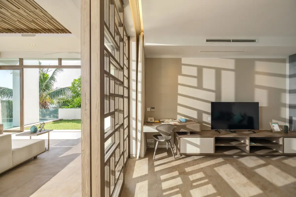 Mia Luxury Five – Bedroom Residence
