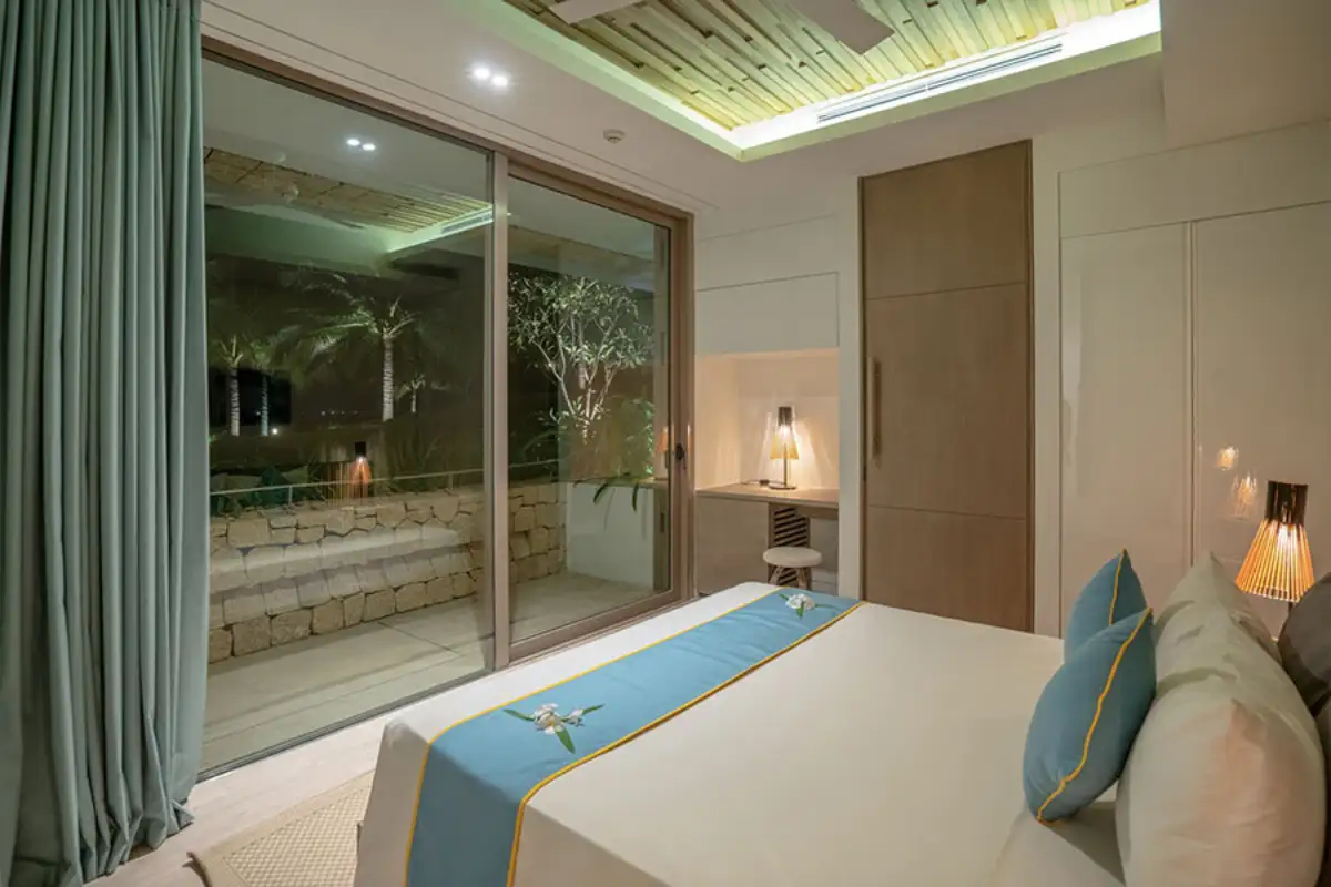 Mia Luxury Five – Bedroom Residence
