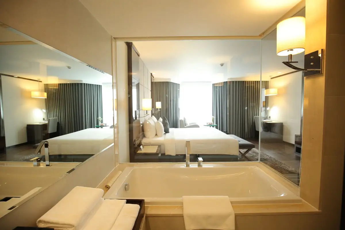Premium Twin/ Double Bay View